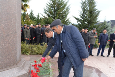Yardımlıda  Ümummilli Lider Heydər Əliyevin xatirəsi ehtiramla anılıb